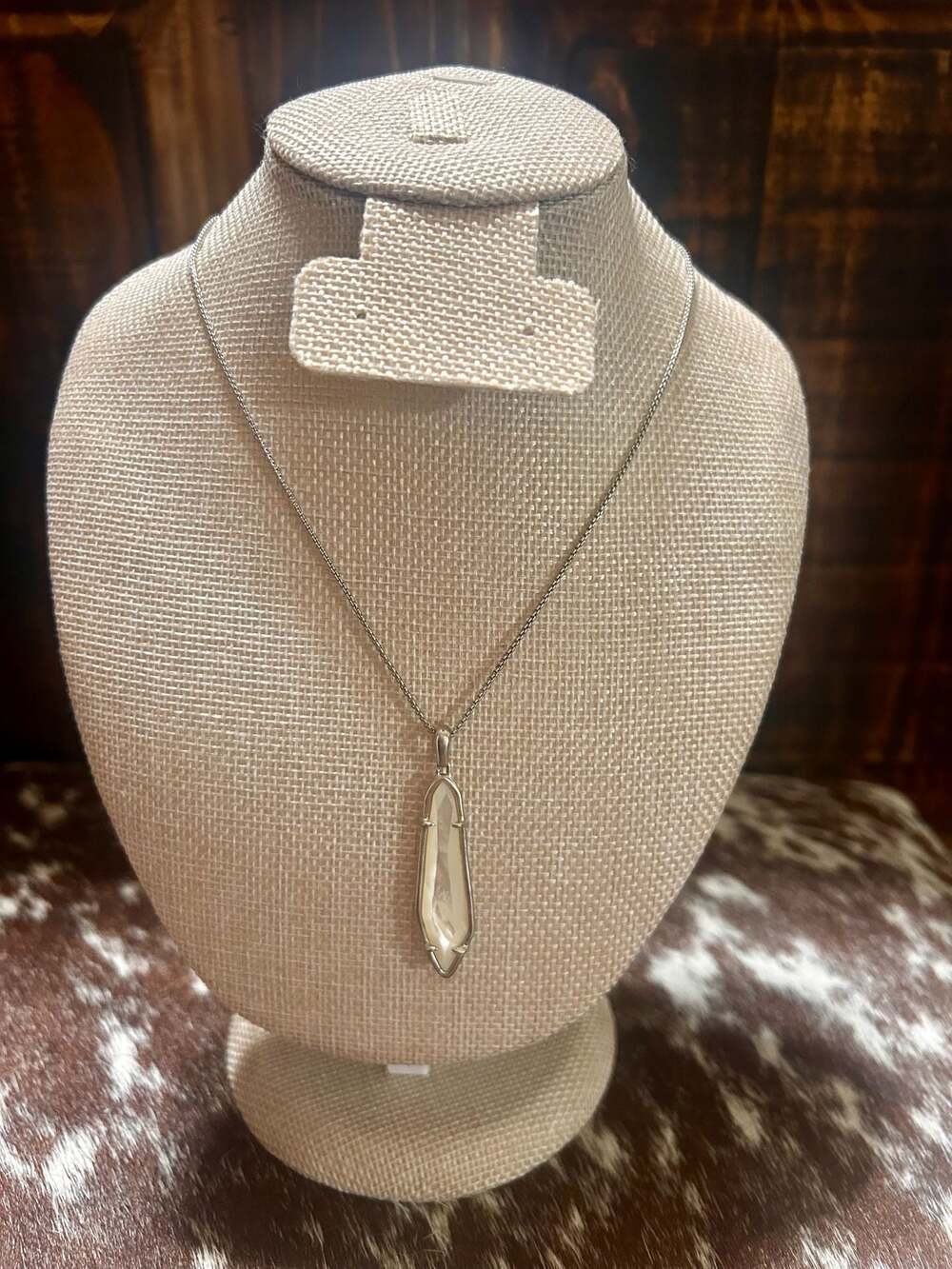 Kendra Scott Arielle Silver Tone White Mother Pearl Adjustable Lariat Necklace